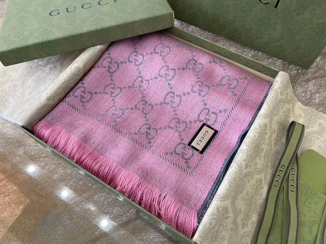 古驰围巾代购版本，gucci GG羊毛提